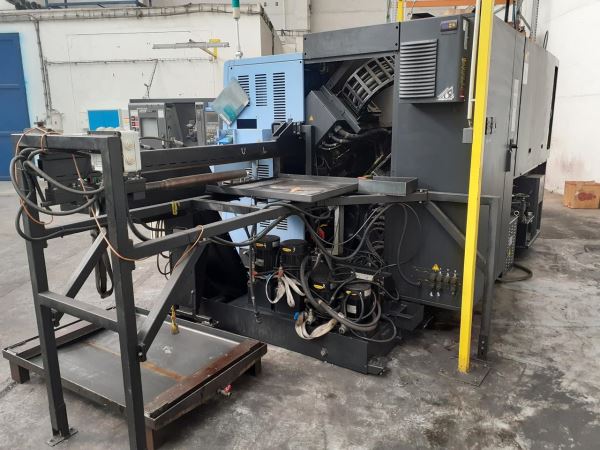 CNC lathe DOOSAN PUMA TT 1800 SY