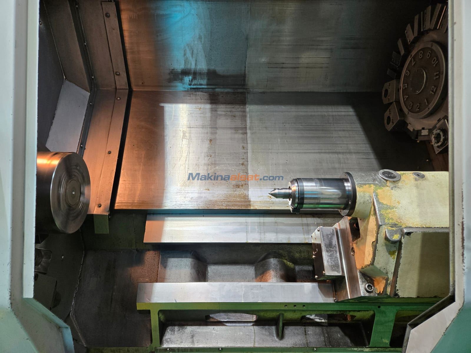 Doosan Puma 300LMB C eksen 6 Canlı takım CNC Torna