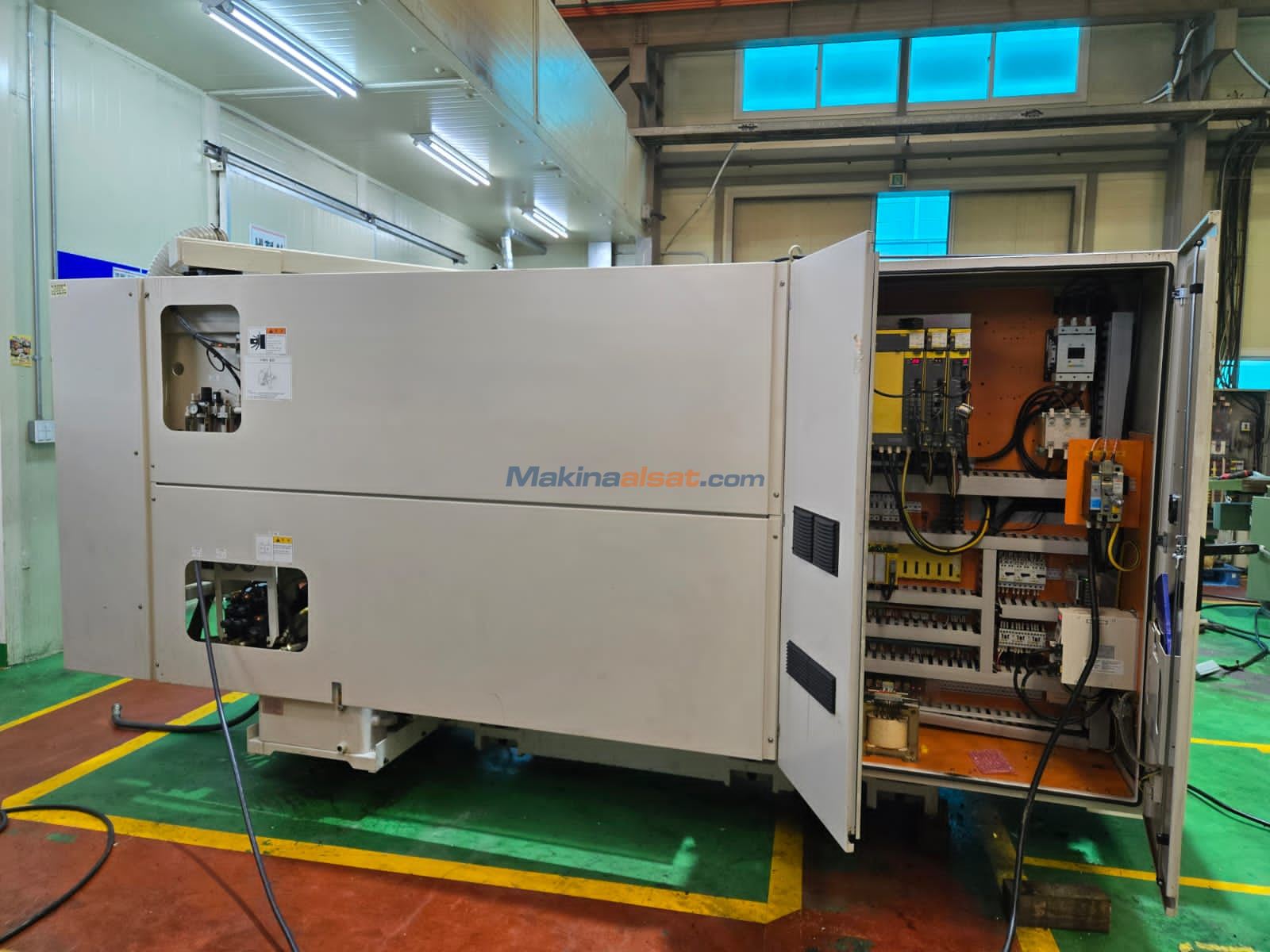 Doosan Puma 300LMB C eksen 6 Canlı takım CNC Torna