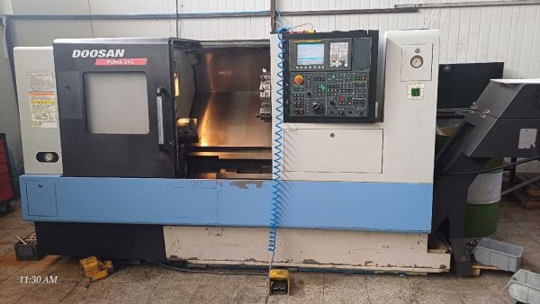 DOOSAN PUMA240 2007 MODEL CNC Torna