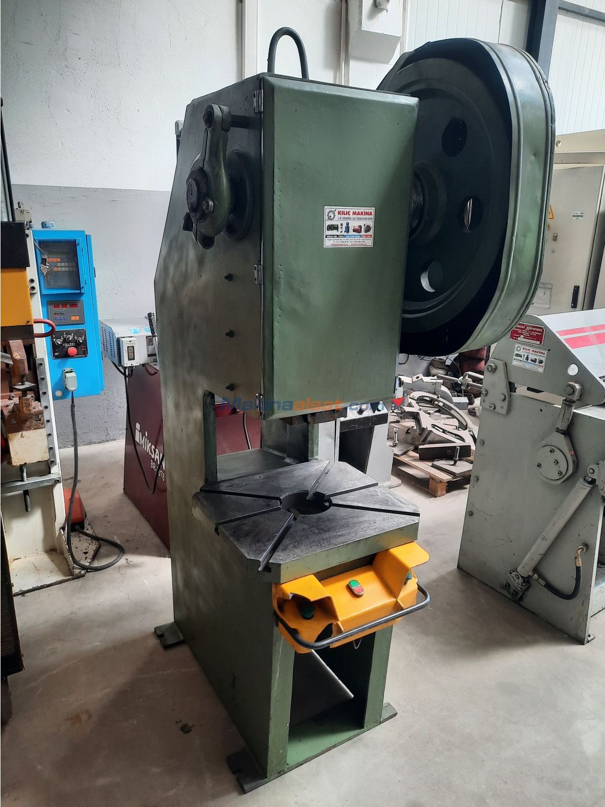 30 TON EKSANTRİK PRES