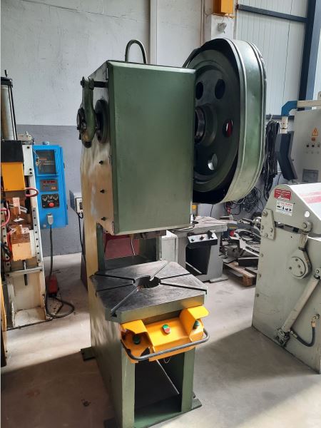 30 TON EKSANTRİK PRES
