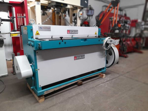 ISITAN EMGA 1320 x 2,5 MM MOTORLU GİYOTİN MAKAS
