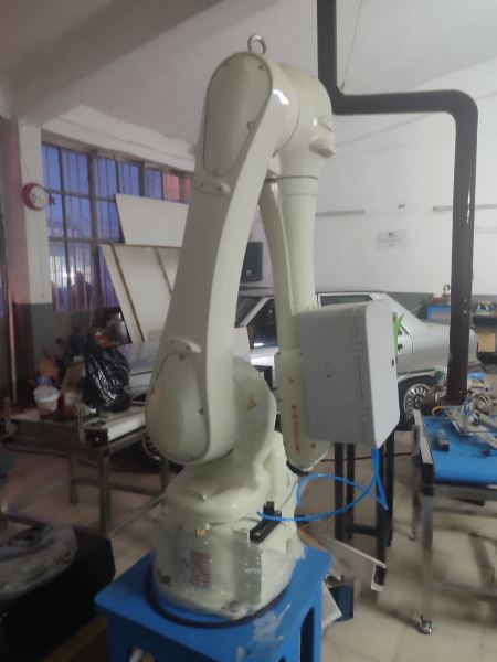 KAWASAKI R13N  ROBOT KOL