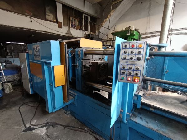 KOMPLE METAL ENJEKSİYON DÖKÜMHANESİ