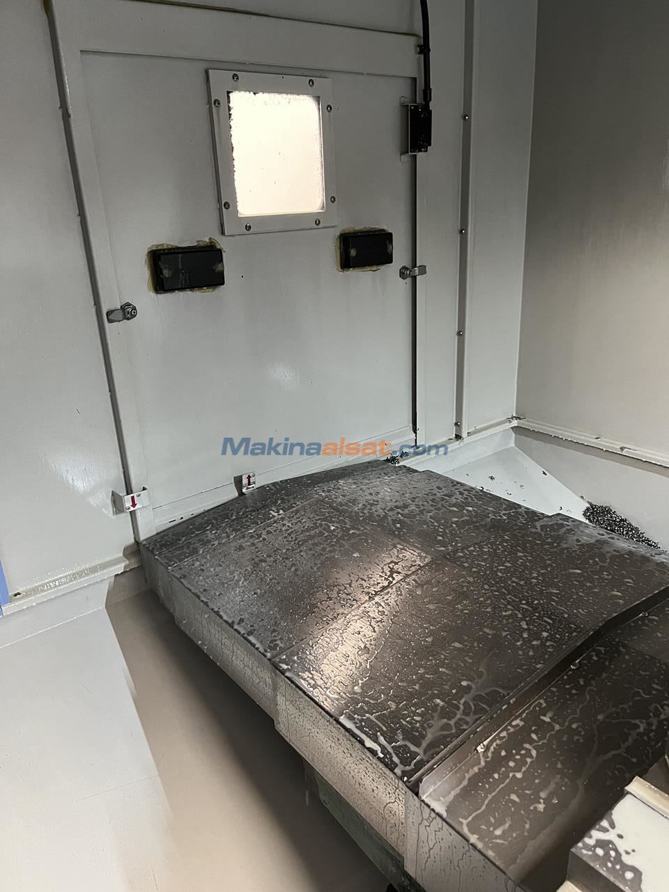 Machining center (vertical) DOOSAN DNM 650 II