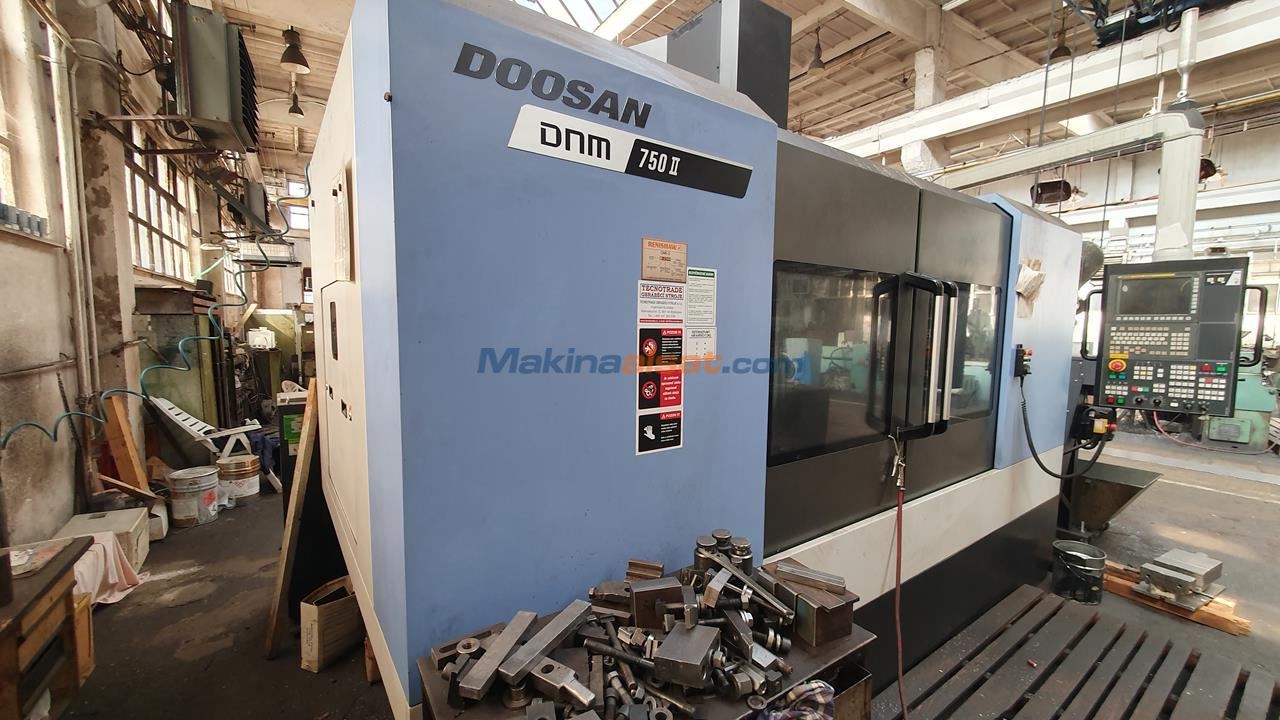 Machining center (vertical) Doosan DNM 750 II