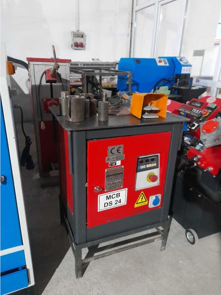 ÖZAYLAR MCB DS-24 İNŞAAT DEMİRİ BÜKME
