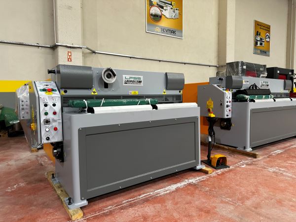 ŞAHİNLER LRGM 1350X3 MM. REDÜKTÖRLÜ GİYOTİN MAKAS