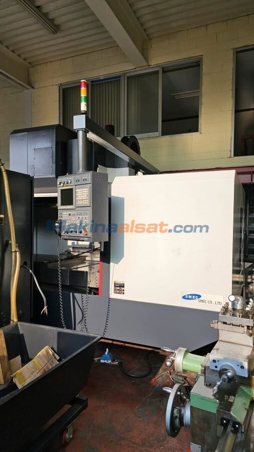 SMEC LCV80 CNC Dik İşlem