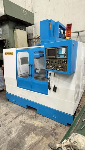 SÜPERMAX FANUK KONTROL DİVZÖRLÜ PUNTALI  İŞLEME MERKEZİ