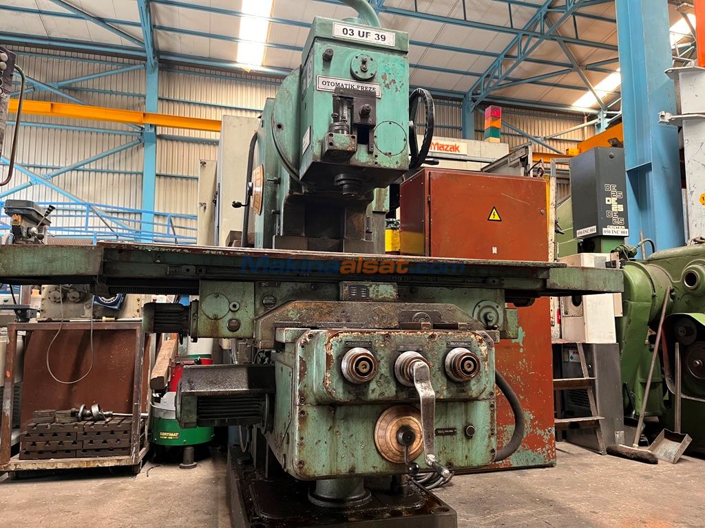 TAKSAN FSS 400 V-2 FREZE