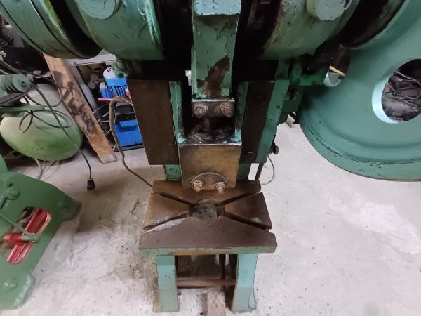 10 TON EKSANTRİK PRES