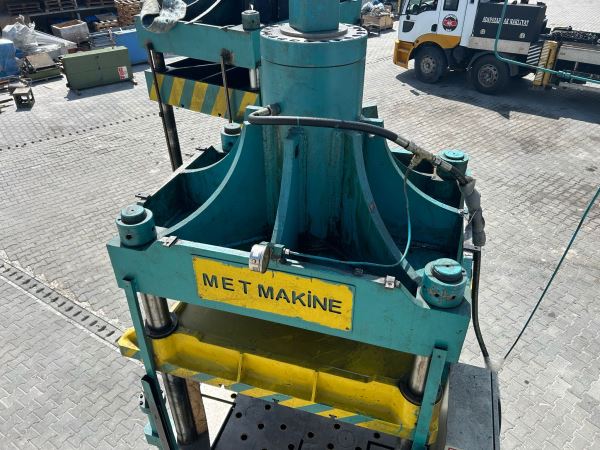 200 TON ÇİFT TESİR HİDROLİK PRES