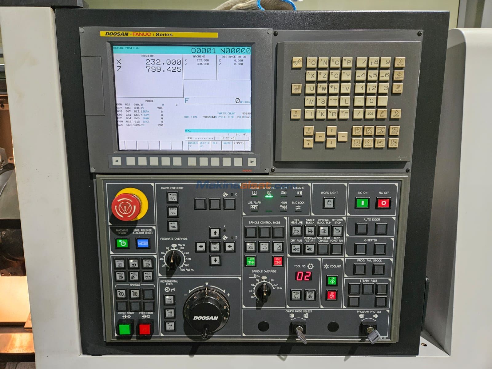 2011 Model DOOSAN PUMA 240B CNC TORNA