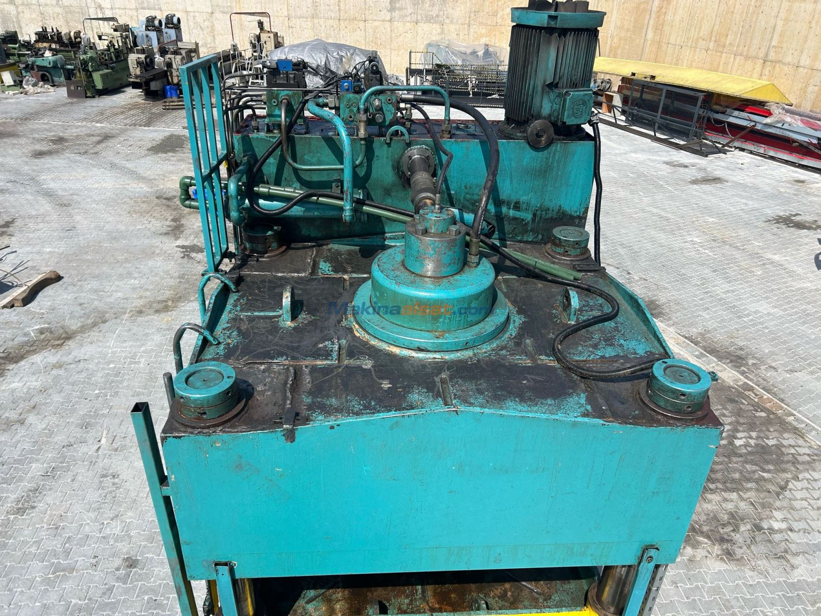 250 TON ÇİFT TESİR HİDROLİK PRES