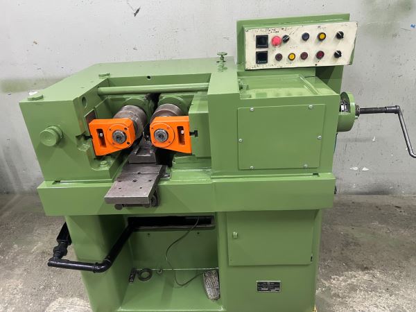 ALMAN PEE WEE 15 Ton Bas Çek Ovalama