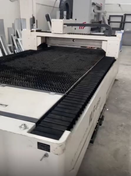 BLUESTAR CNC VLF 3015 N 1.5 KW FİBER LAZER