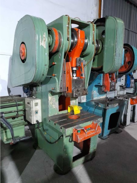 ÇELİK GÖVDE 80 TON EKSANTRİK PRES