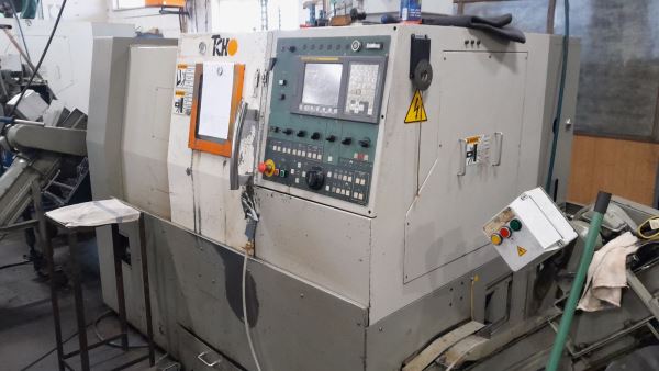VİCTOR 8 İNÇ LİNEER 2006 MODEL CNC TORNA