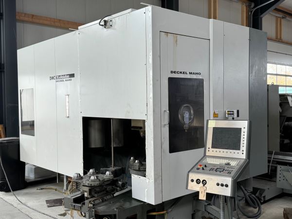 DECKEL MAHO  DMC 70 eVolution  5 Eksenli  - Çift Paletli  / CNC Dik işleme Merkezi