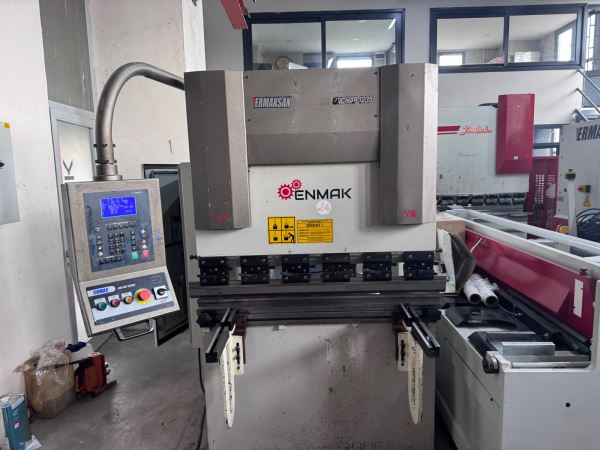 ERMAKSAN 1270 x 35 TON CNC ABKANT
