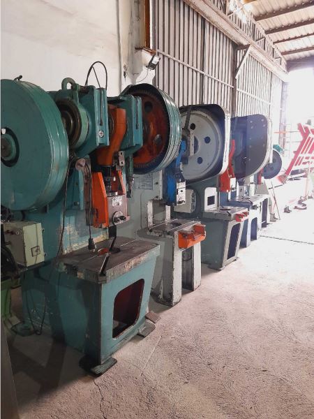 ERTÜRK 60 TON ÇELİK GÖVDE EKSANTRİK PRES