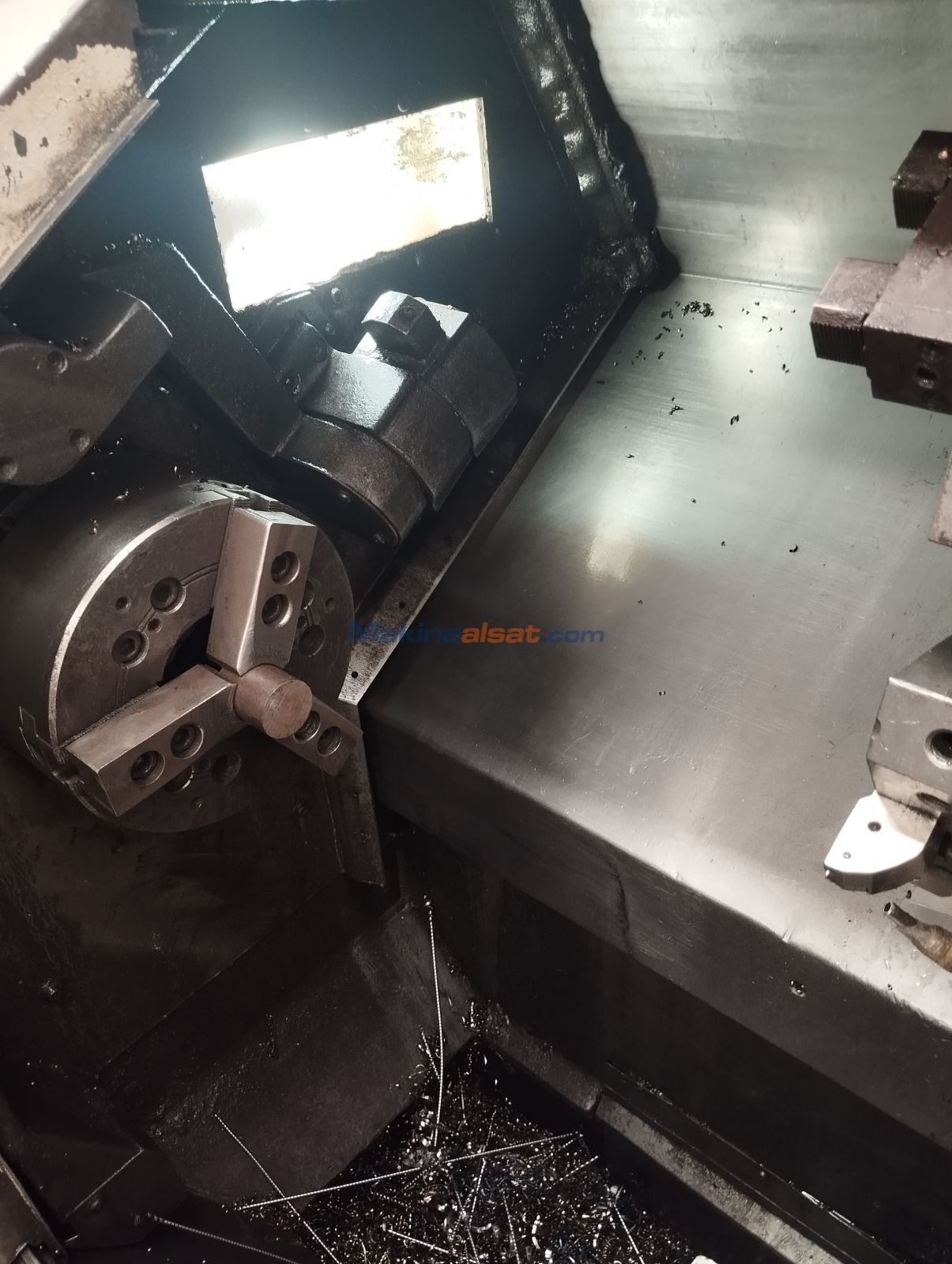 GOODWAY GCL-2L 8 İNÇ CNC TORNA
