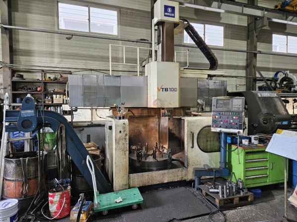Hankook VTB100 (2001) 1250 Çap Cnc Dik Torna