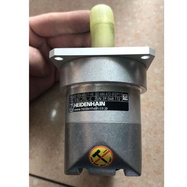 HEIDENHAIN ROD 620 1024 40S17-HE ID 684672-01 ROTARY ENCODER