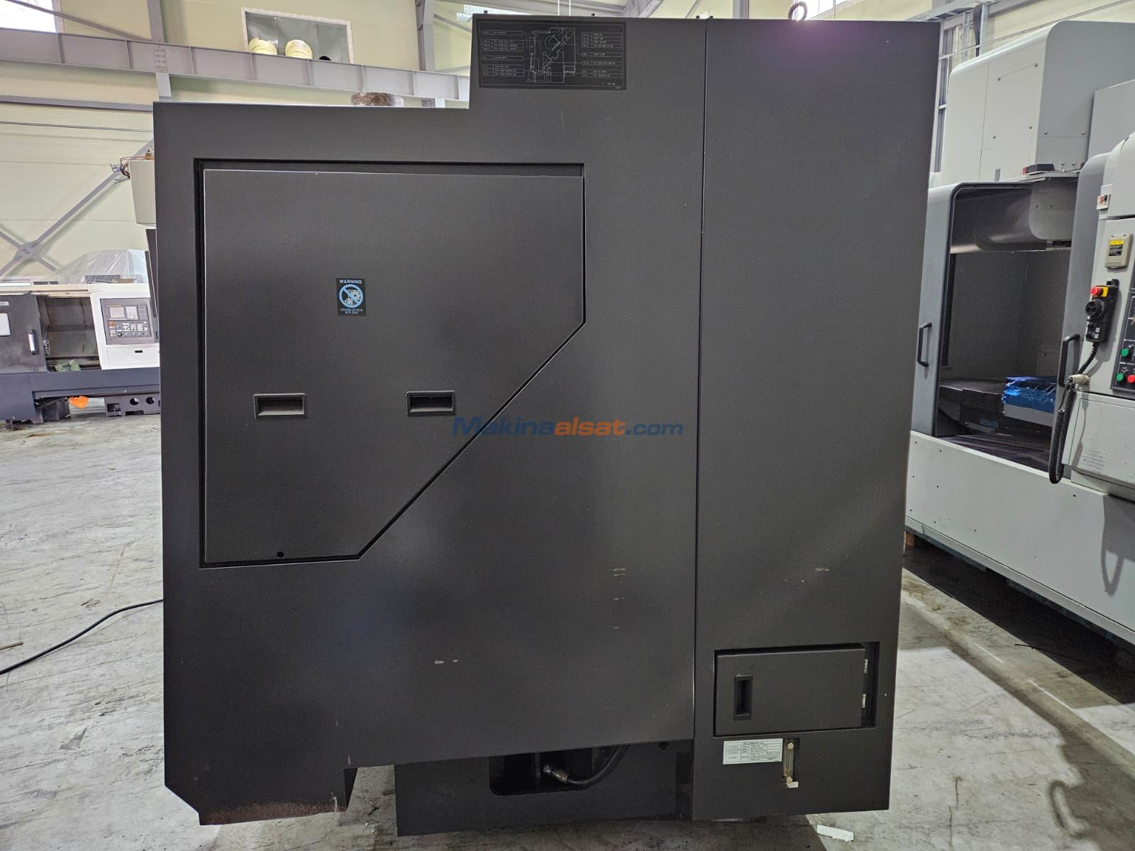 Hwacheon HI-TECH 400 15" CNC Torna