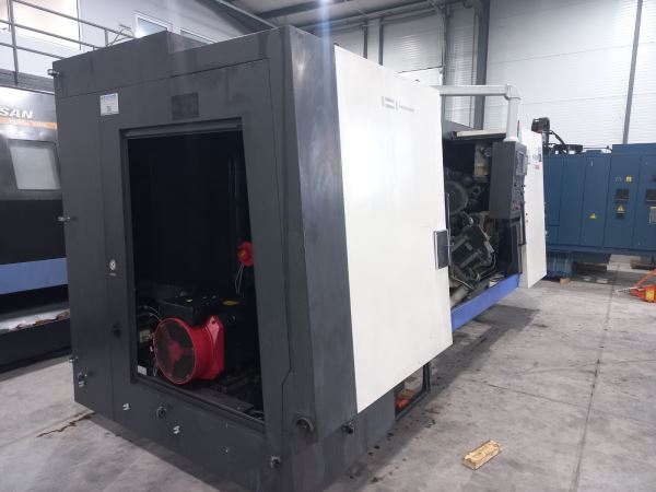 HWACHEON HITECH 550AL 15 INCH C EKSENLI 2100 BOY SMW YATAK CNC TORNA