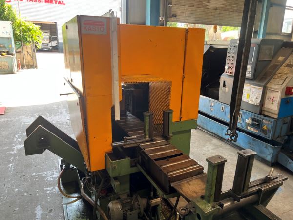 KASTO 260X260 ŞERİT TESTERE VE KONVEYÖR