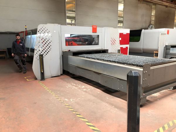 Bystronic BYAUTONOM 6 kW 1500 x 3000 Lazer