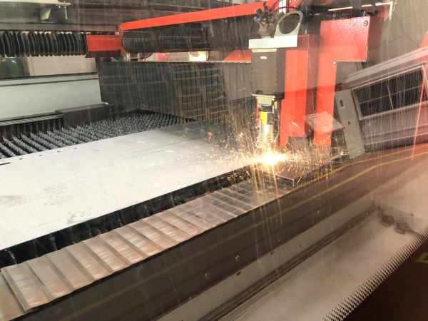 Bystronic BYAUTONOM 6 kW 1500 x 3000 Lazer