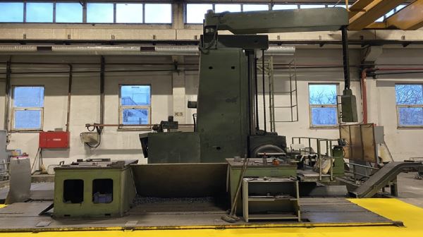 SCHARMANN / W150 PORTAL BORWERK