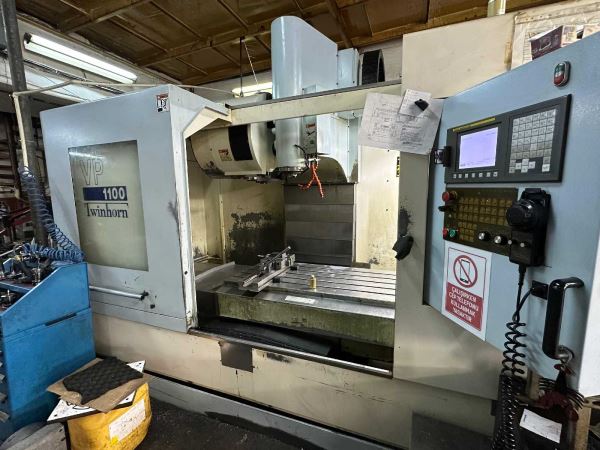 TWINHORN VP1100 FANUC KONTROLLÜ İŞLEME MERKEZİ