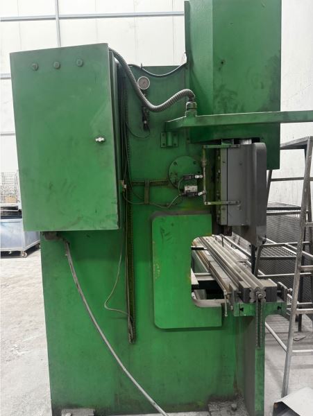 Elmalı 3 Metre 120 Ton NC Abkant Pres