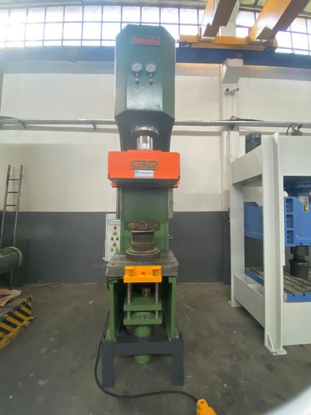 100 TON TOMRUK MARKA C TİPİ ÇİFT TESİRLİ MUTFAKÇI PRESİ