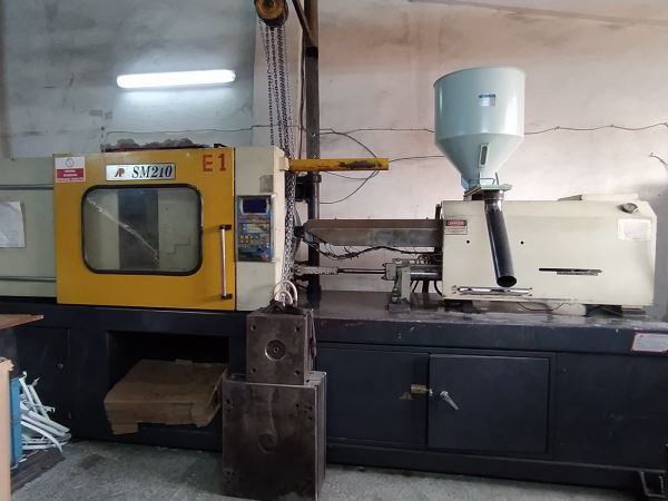 SM210 TON PLASTİK ENJEKSİYON