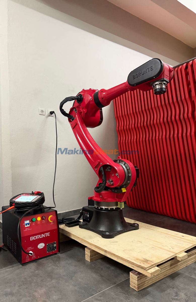 6 Eksen Endüstriyel Robot Kol