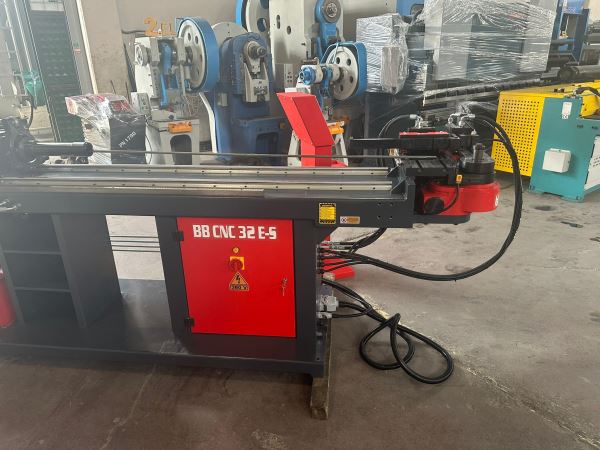 B BEND 32 CNC 3 EKSEN MALAFALI BORU BÜKME