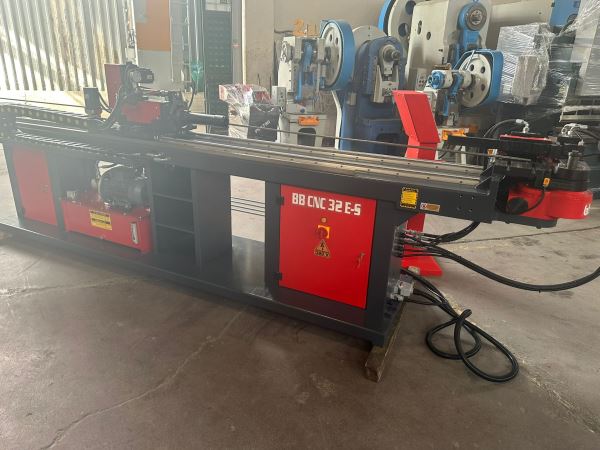 B BEND 32 CNC 3 EKSEN MALAFALI BORU BÜKME