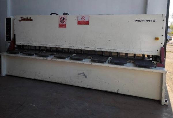 BAYKAL MGH 4100 x 10 MM HİDROLİK GİYOTİN MAKAS