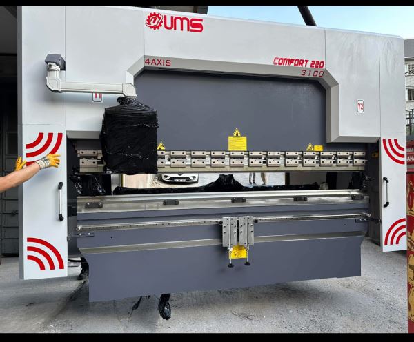 COMFORT 3100X220 TON 4 EKSEN SERVO DAYAMALAR Abkant Pres