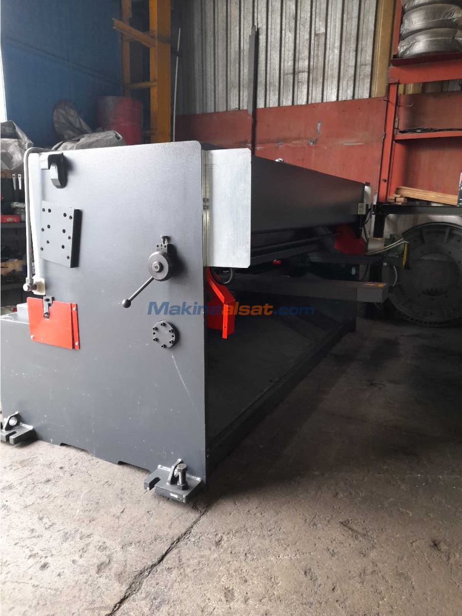 DENER BSY 3006 HİDROLİK GİYOTİN MAKAS