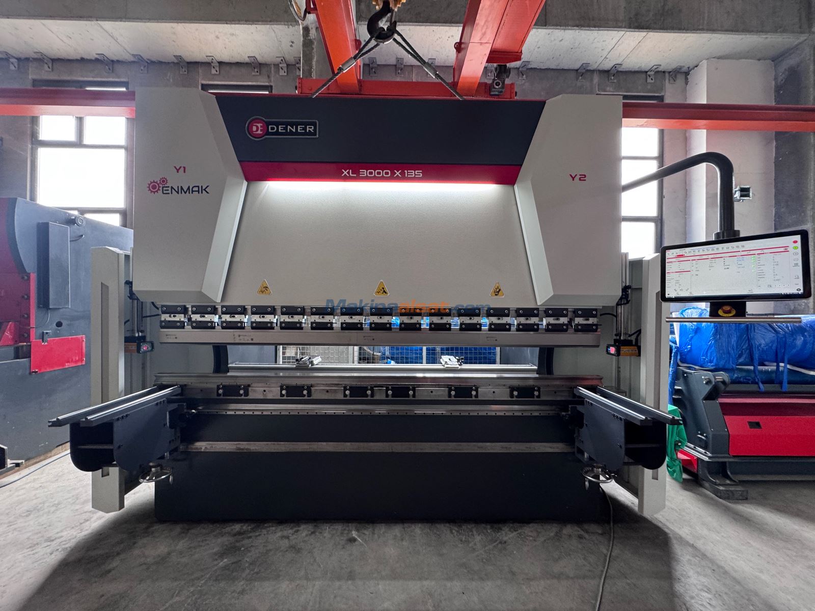 DENER PUMA 3100 x 135 TON  (2 EL ) CNC ABKANT