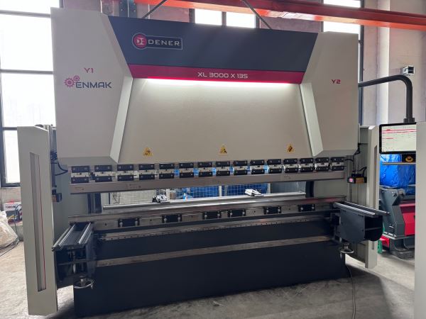 DENER PUMA 3100 x 135 TON  (2 EL ) CNC ABKANT