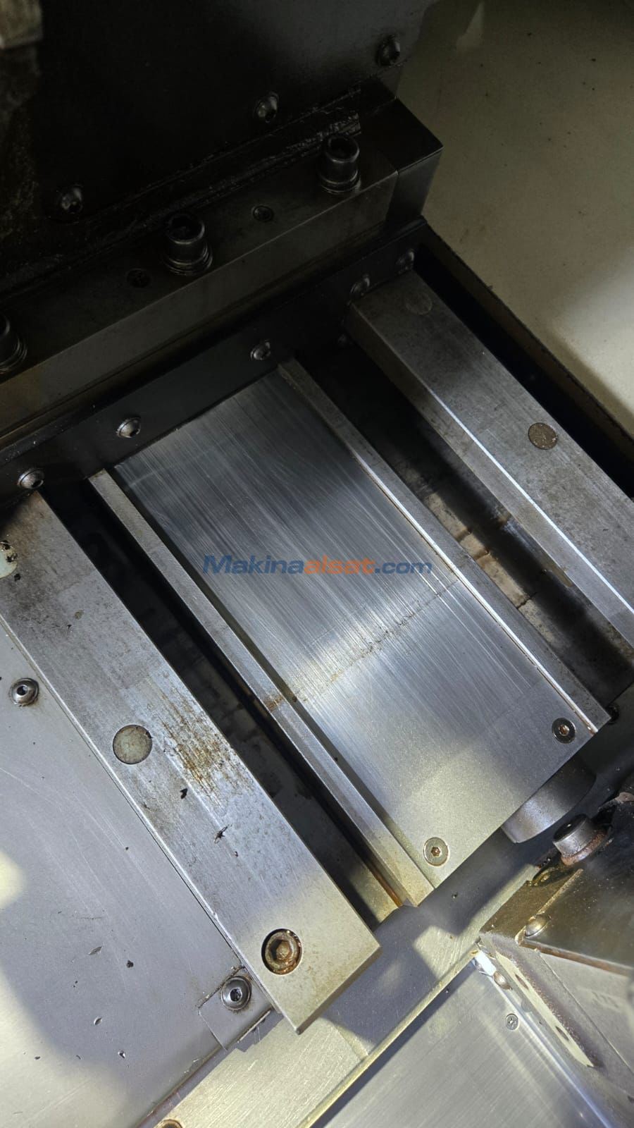 Doosan GT2600M ( 10" C Eksen ) CNC Torna