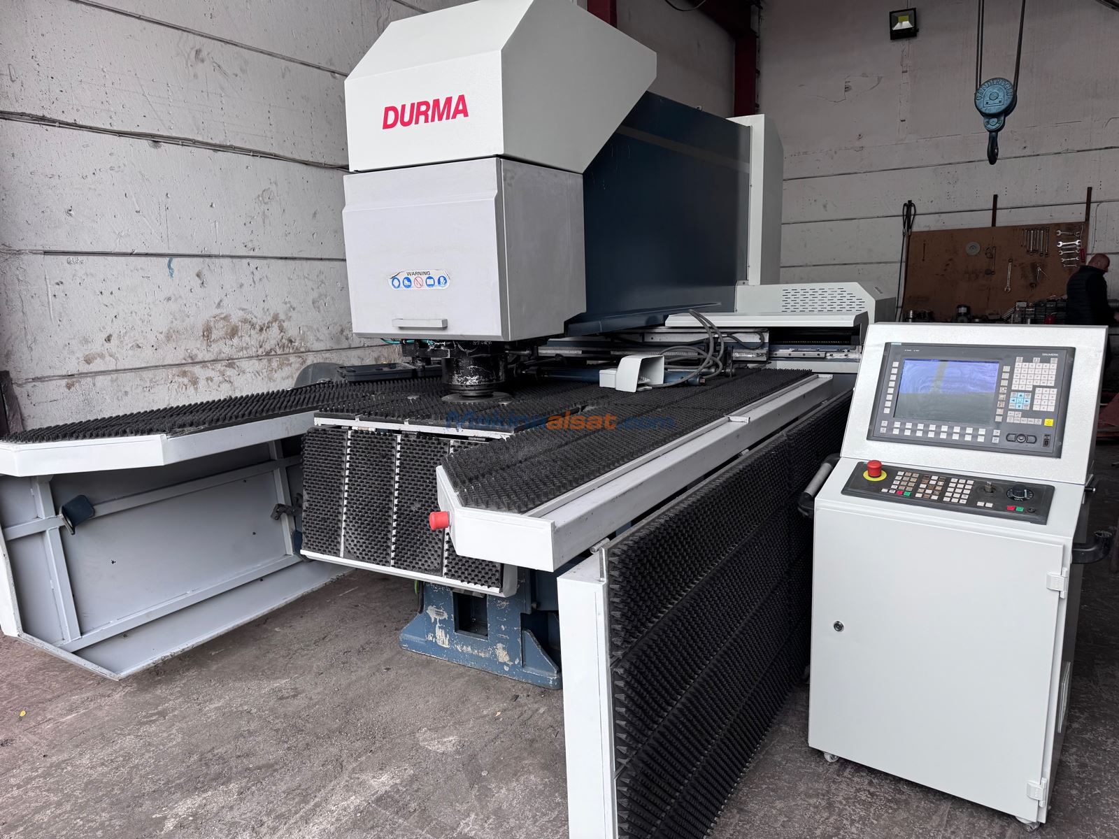 DURMA ROTATİON CNC PUNCH PRES